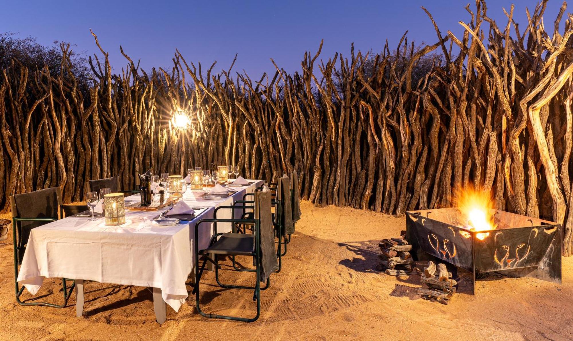 Okonjima Plains Camp Villa Otjiwarongo Kültér fotó